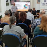 TALLER DE TRÁMITES ELECTRÓMNICOS EN VARA DE REY